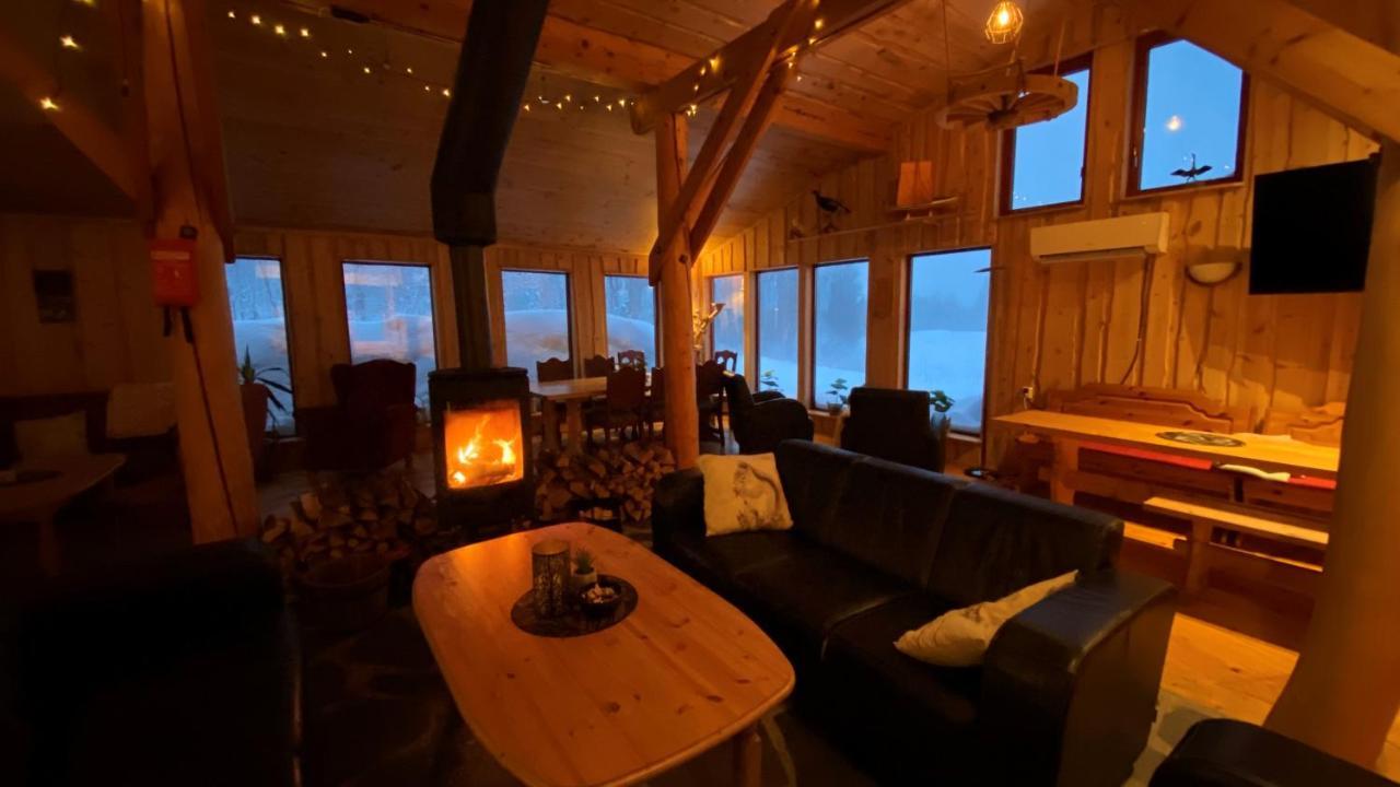 Skoghus Hostel Silsand Bagian luar foto