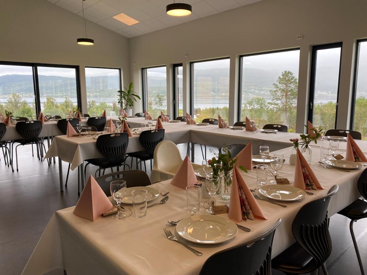 Skoghus Hostel Silsand Bagian luar foto