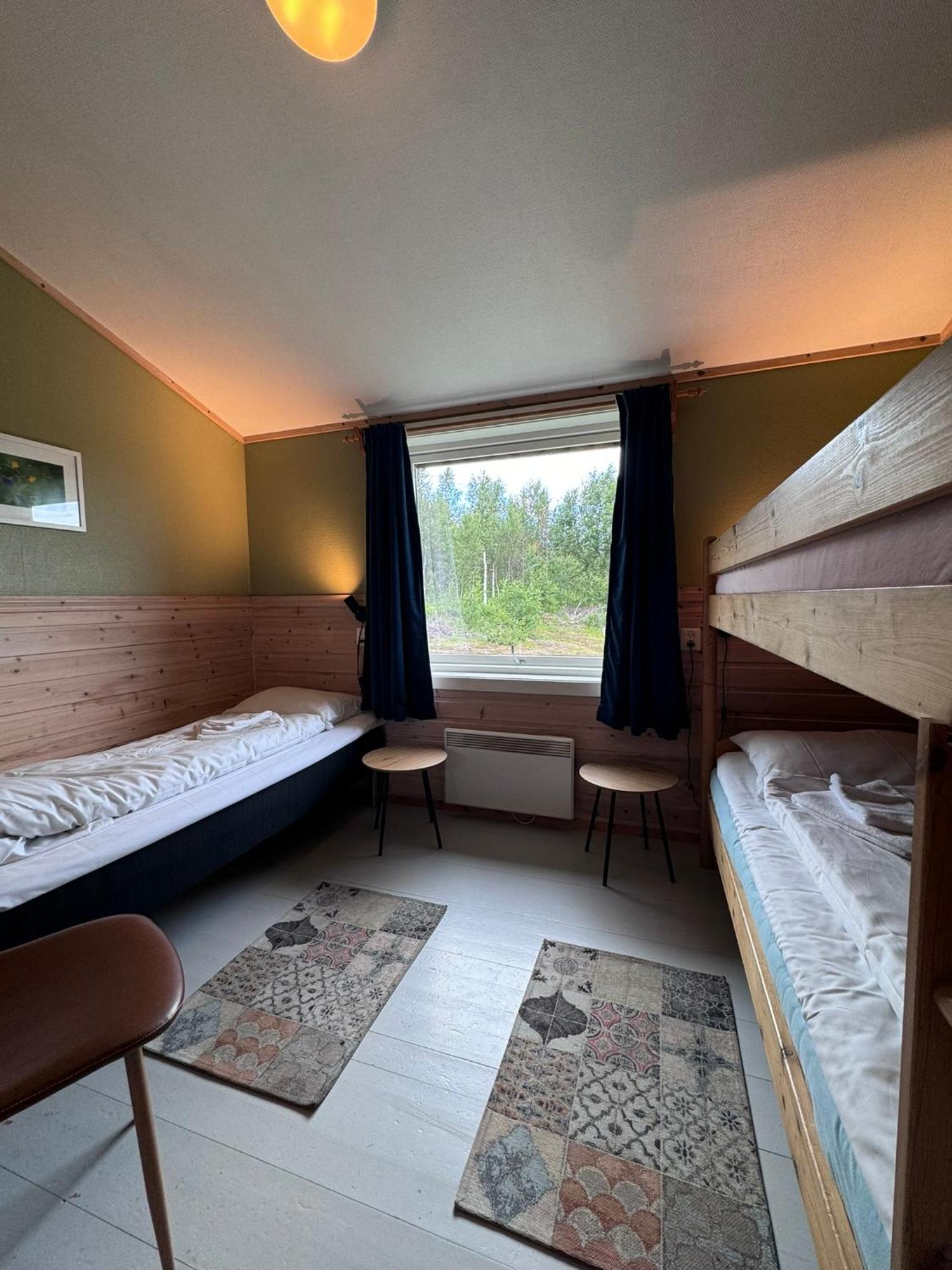 Skoghus Hostel Silsand Bagian luar foto