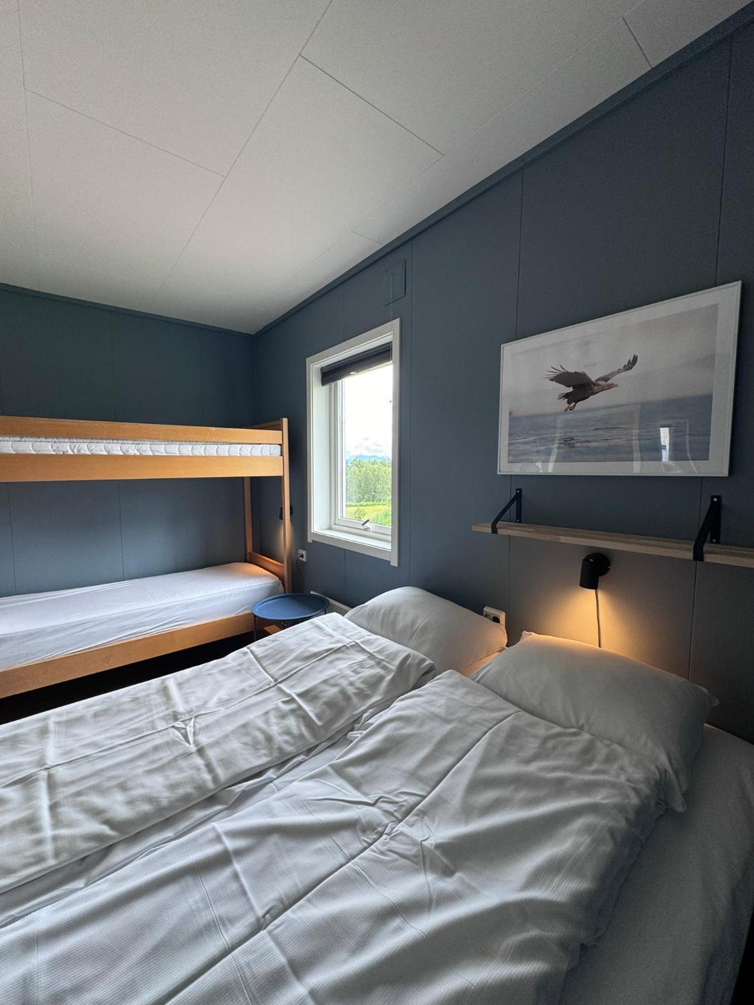 Skoghus Hostel Silsand Bagian luar foto