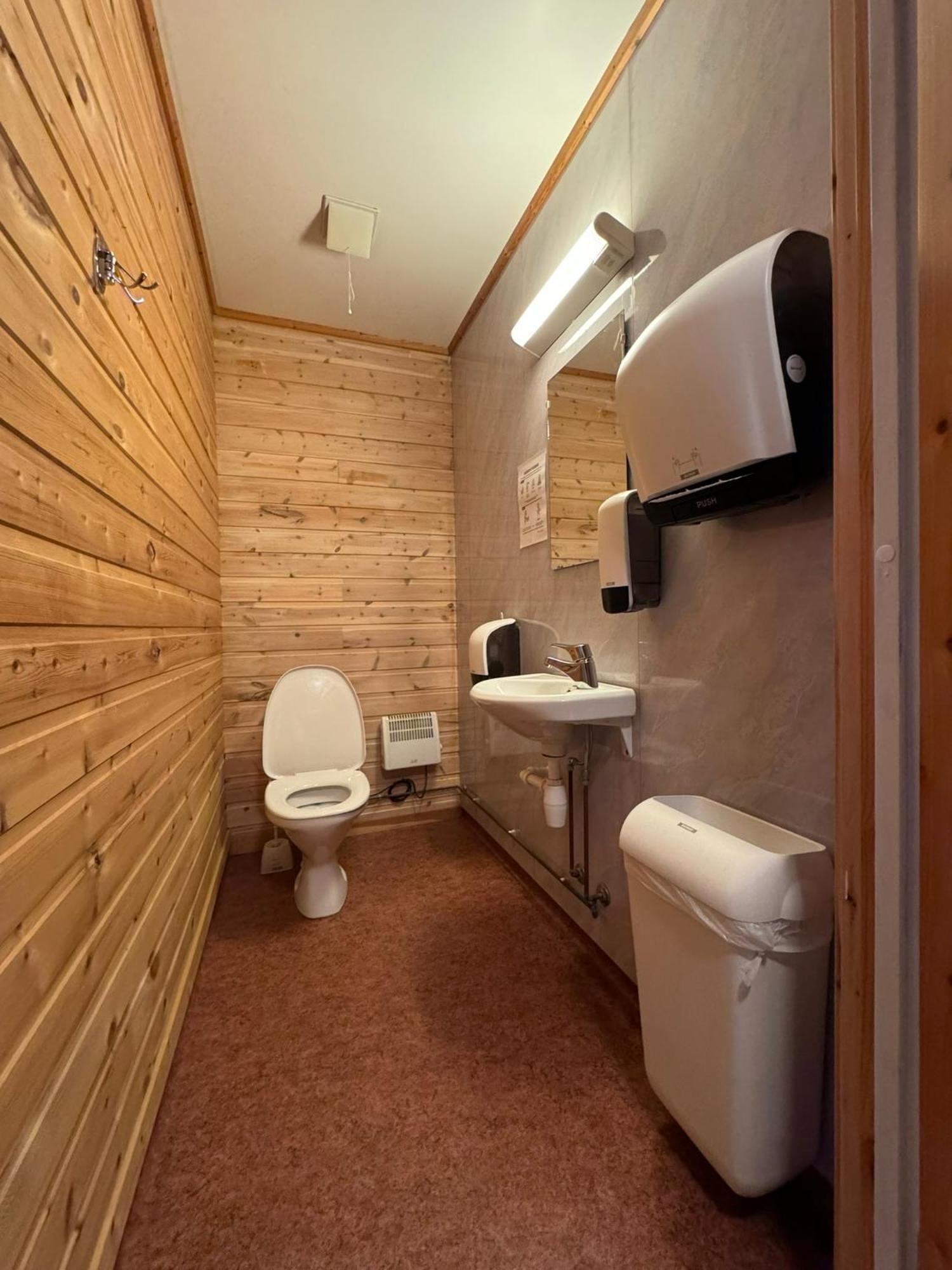 Skoghus Hostel Silsand Bagian luar foto