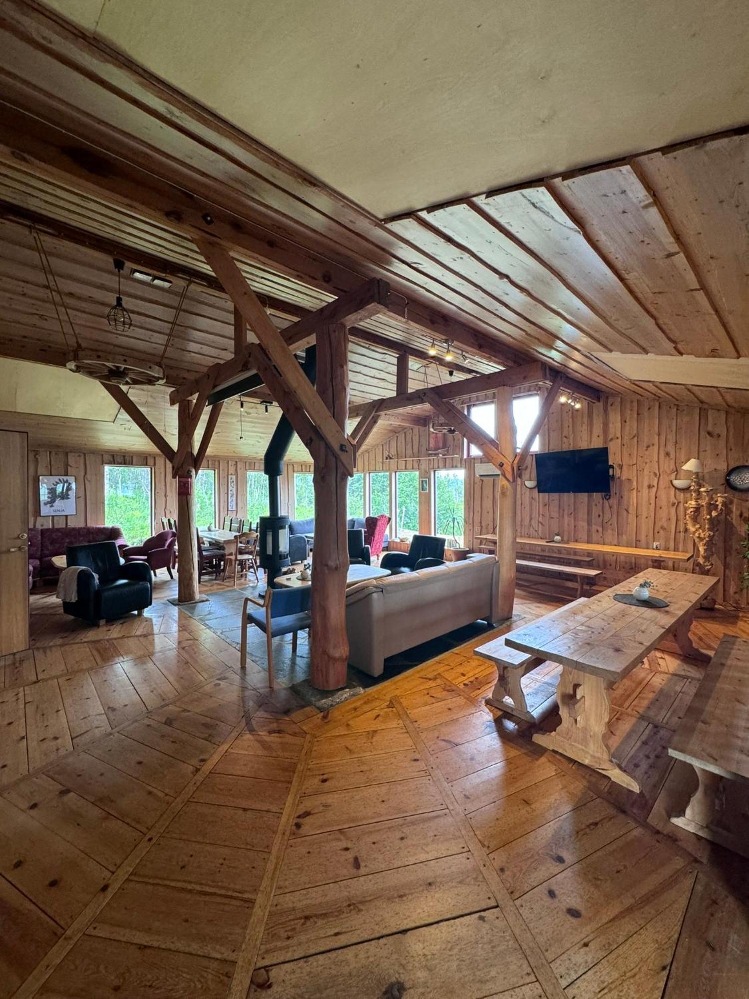 Skoghus Hostel Silsand Bagian luar foto